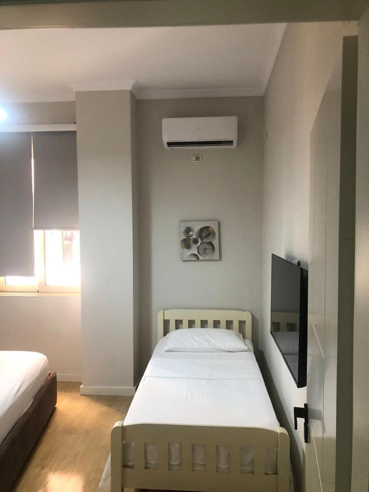 Home Inn Apartaments Tirana Esterno foto